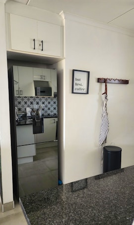 Northern Suburbs Accommodation at Thee Apartment in Burgundy | Viya