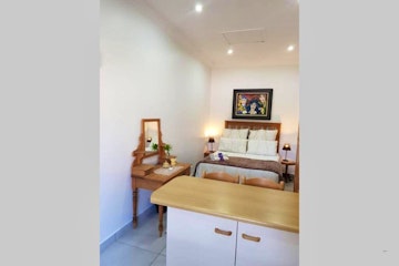 Jeffreys Bay Accommodation at  | Viya