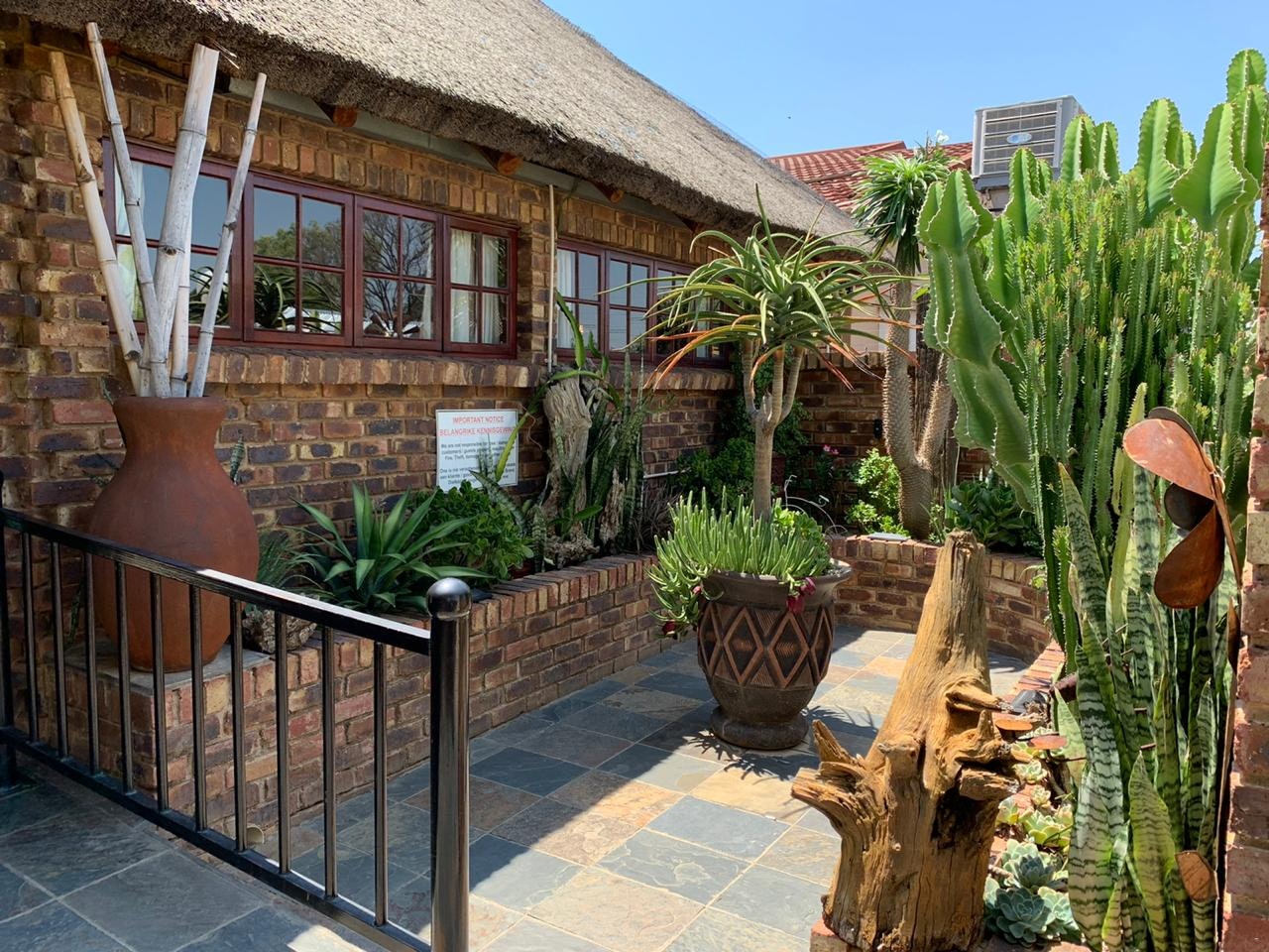 Mafikeng Guest Houses Accommodation - LekkeSlaap