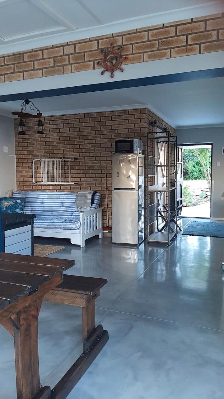 Gqeberha (Port Elizabeth) Accommodation at 'n Biekie See | Viya