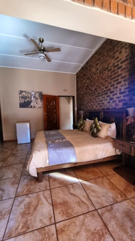 Kalahari Accommodation at  | Viya