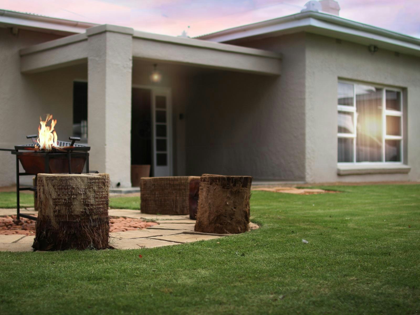 Modern Farm Stays 12 Swart Street image no 13 of 13