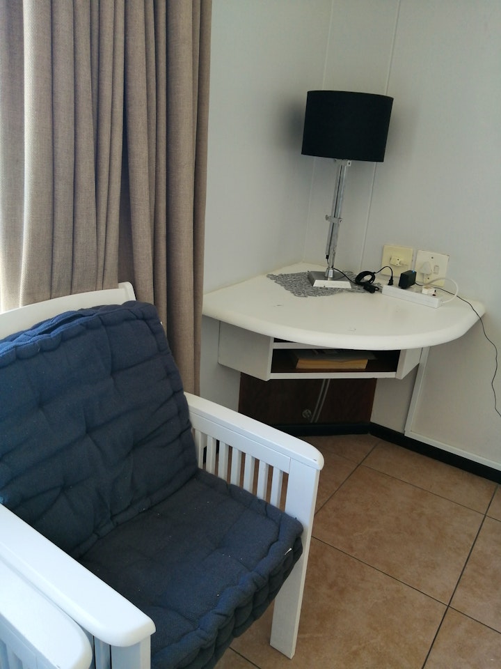 Cape Town Accommodation at Kusweg - Strand - Somerset Wes | Viya