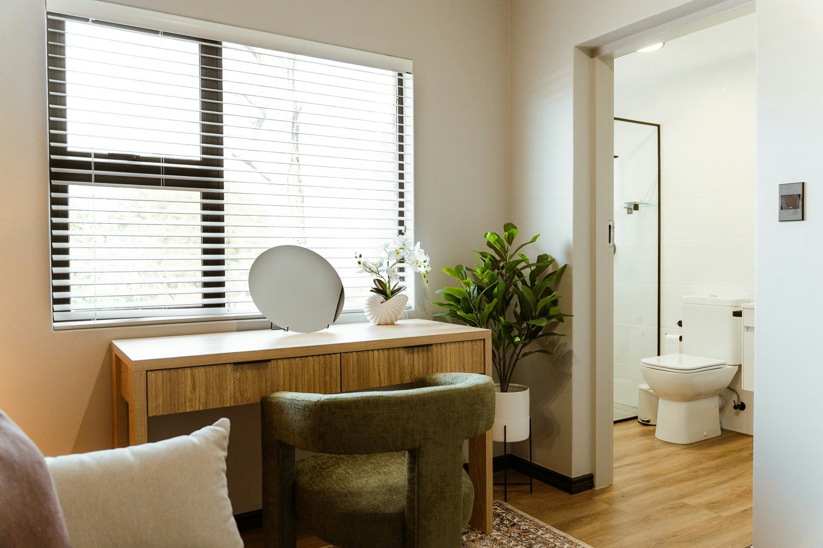 The Lane Residence image no 17 of 25
