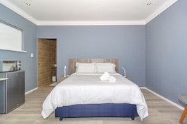 Bloubergstrand Accommodation at  | Viya