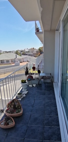 Cape Town Accommodation at Berg en See 204A | Viya