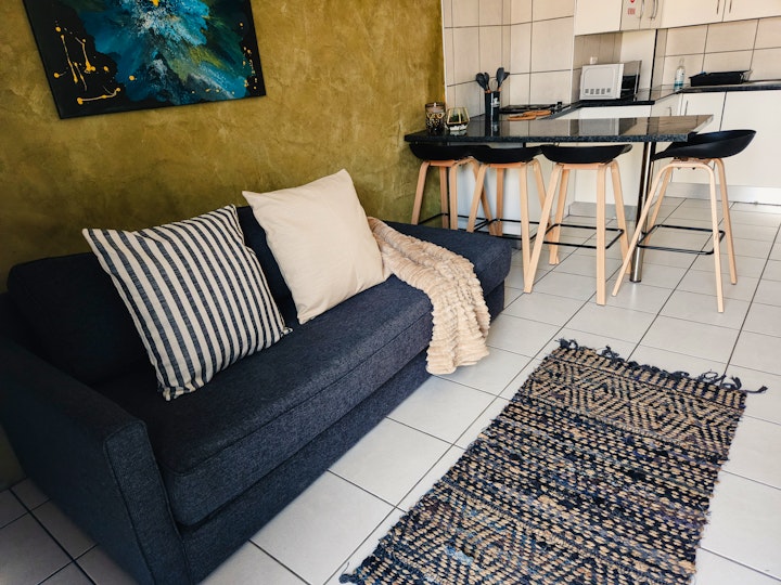 East London Accommodation at Sea Breeze Manor Gold Unit | Viya