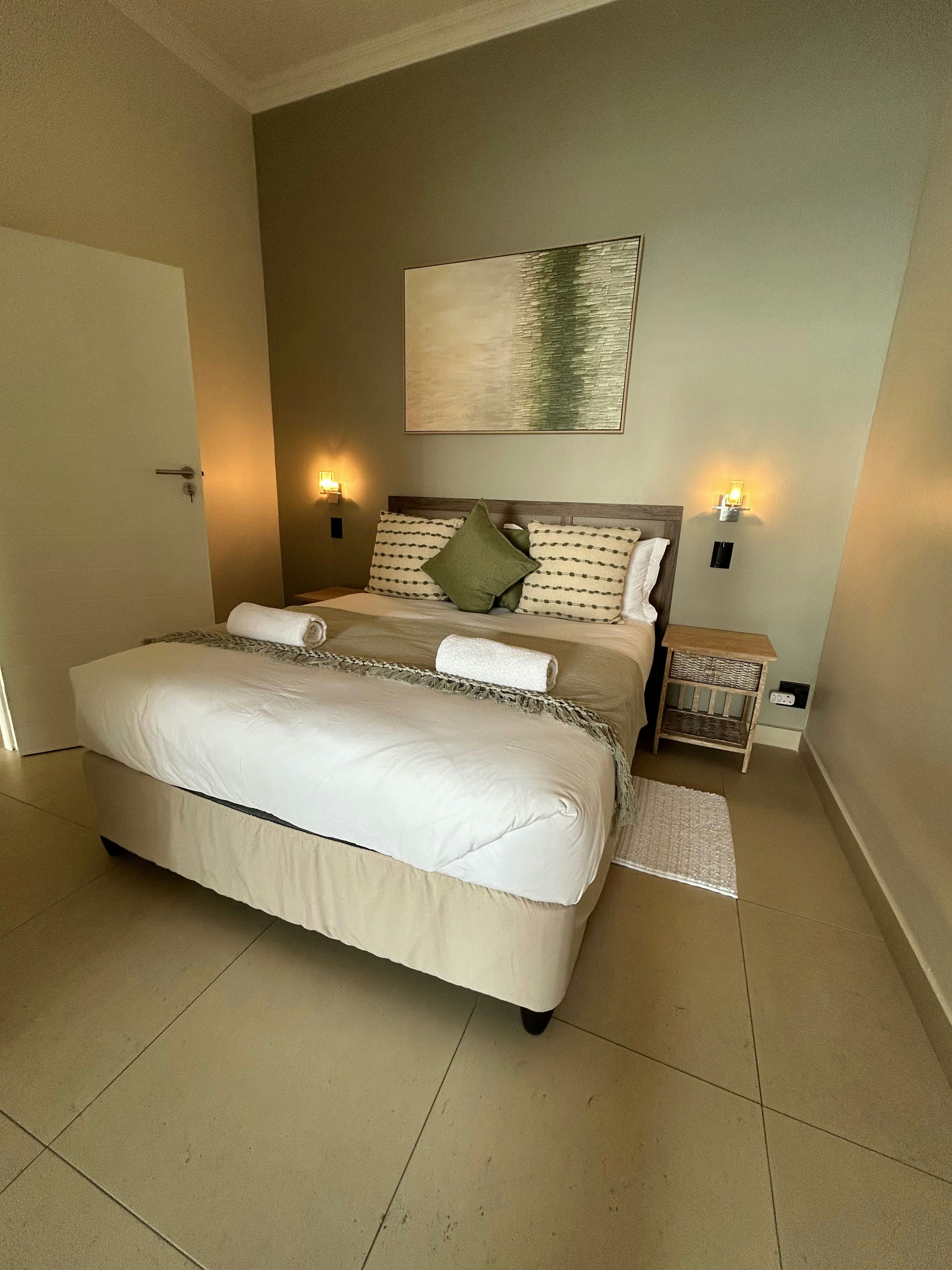 Umdloti Ocean Paradise | 2-bedroom with Sea Views image no 8 of 16