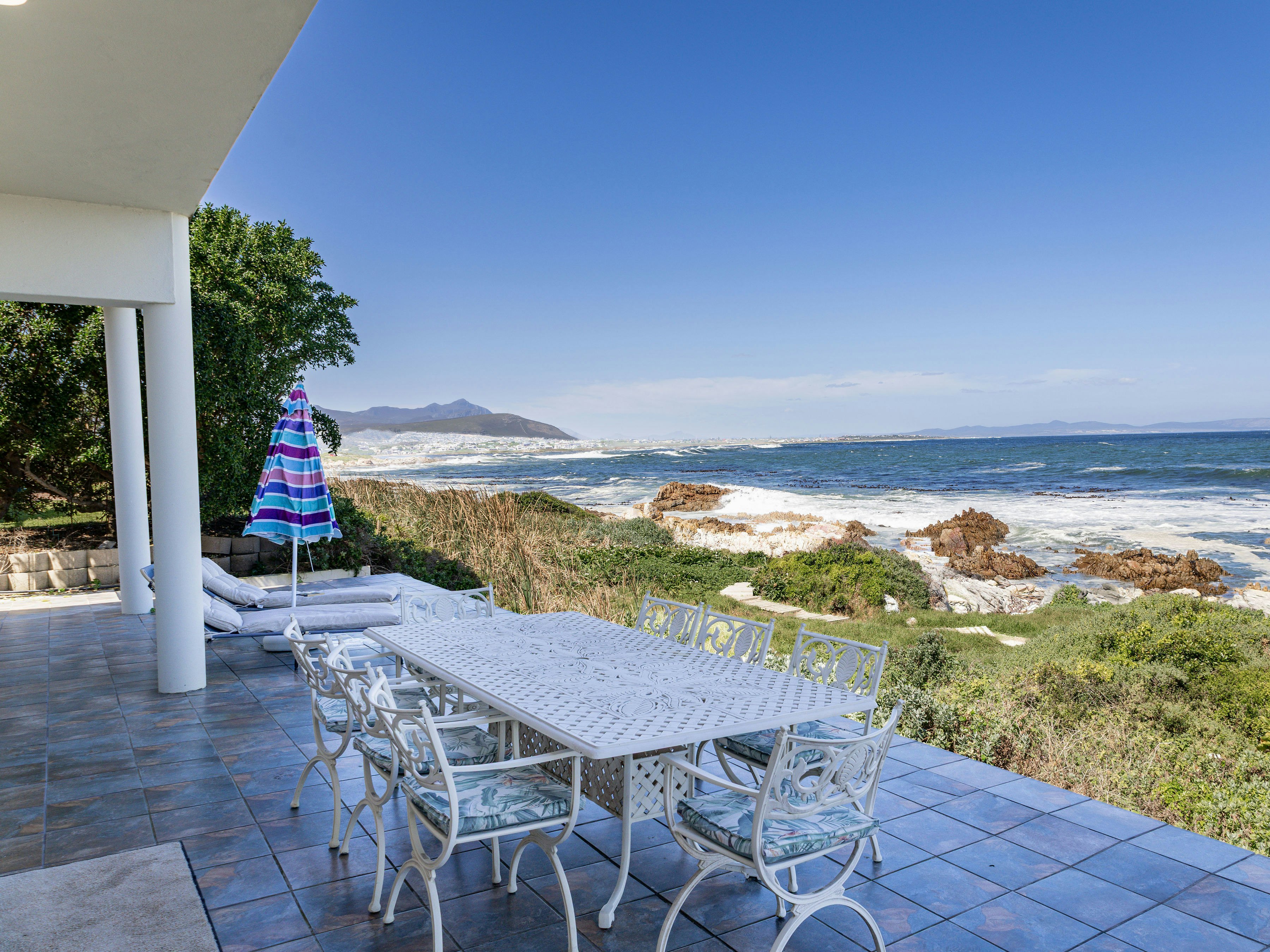 Private Seascape image no 7 of 30