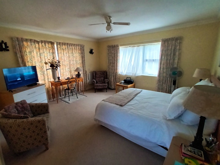 Southern Suburbs Accommodation at Dressage Close Guest House | Viya