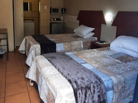 Kalahari Accommodation at  | Viya