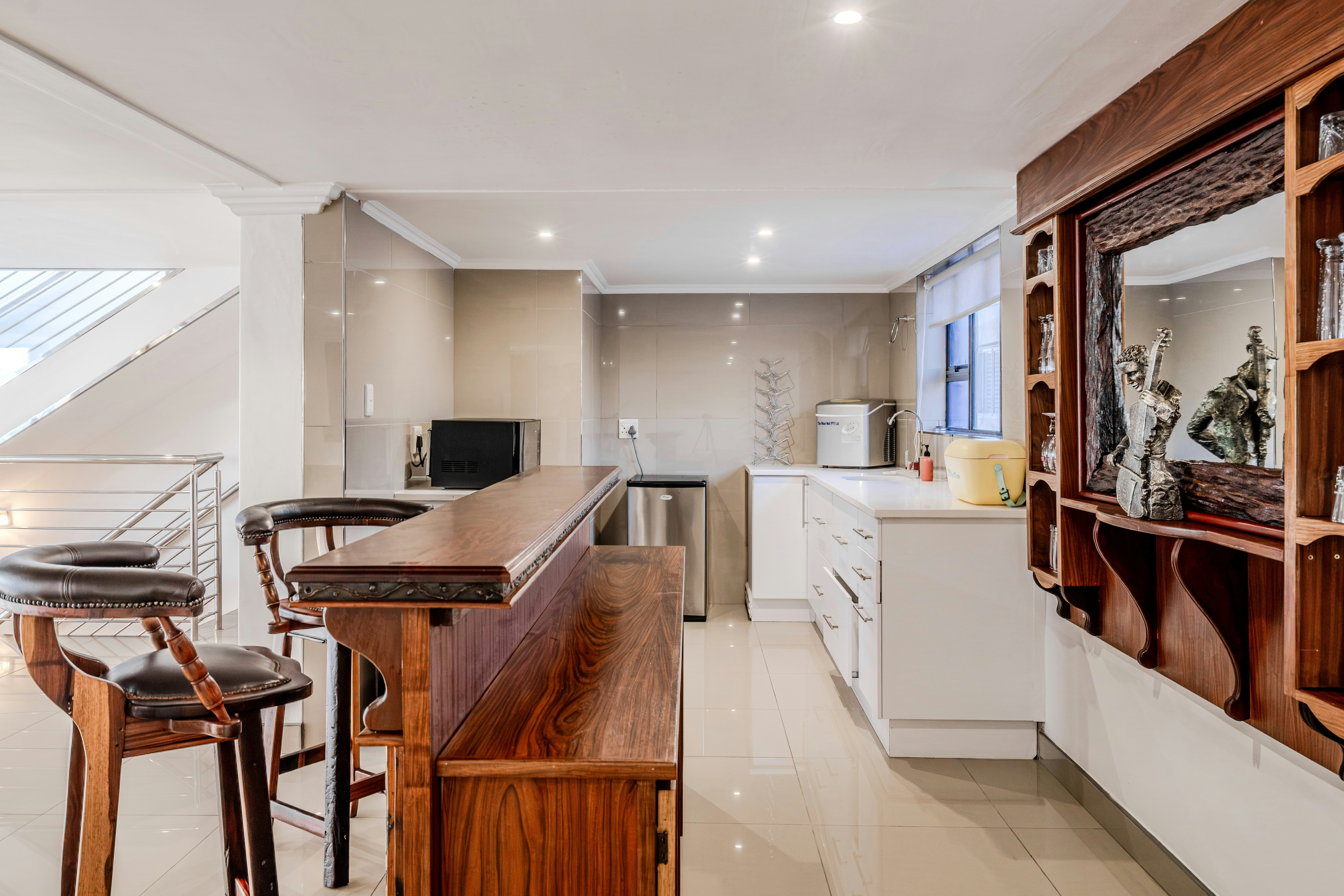The Lighthouse | The Bowtie Property Guys image no 20 of 39