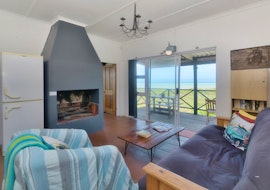 Struisbaai Accommodation at Sunset Cottage | Viya