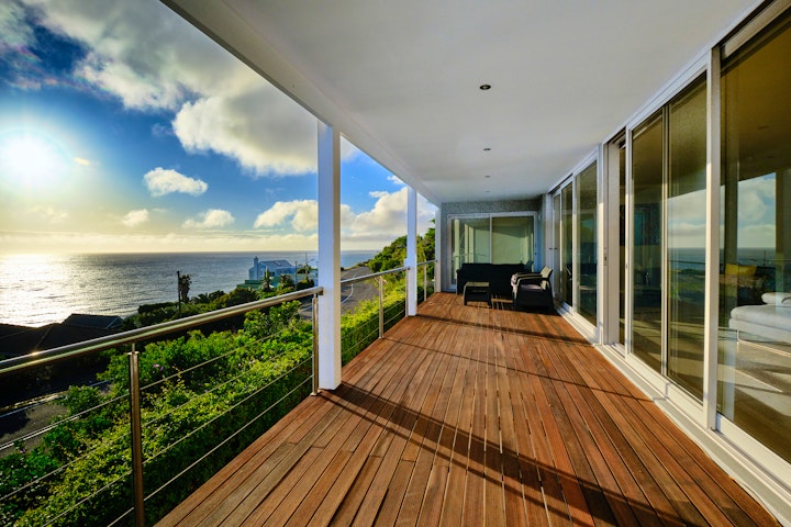 Cape Town Accommodation at Bahari Villa, Seaside Retreat | Viya