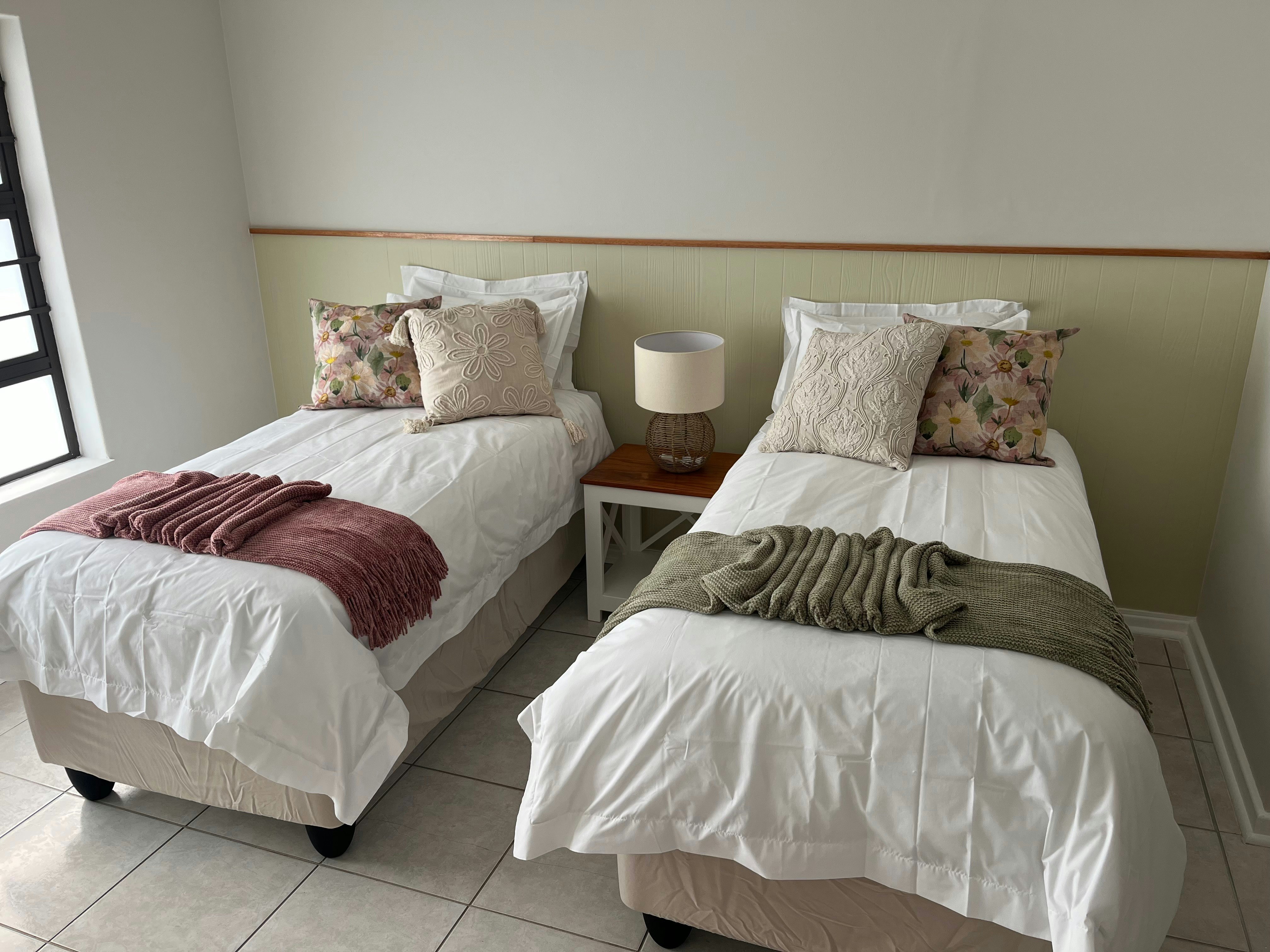 Moonshine Bay Guesthouse image no 28 of 55