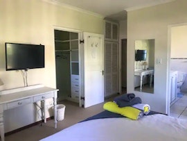 Overberg Accommodation at Chinta Cottage | Viya