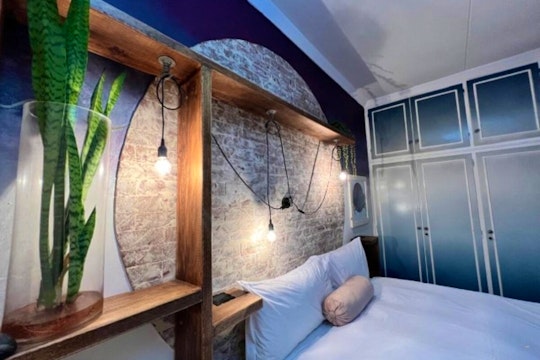 Twelve First Avenue Holiday Home