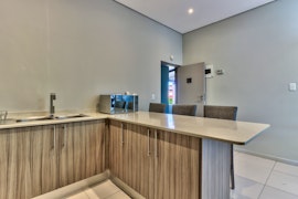 Northern Suburbs Accommodation at 101 On Heritage Square | Viya