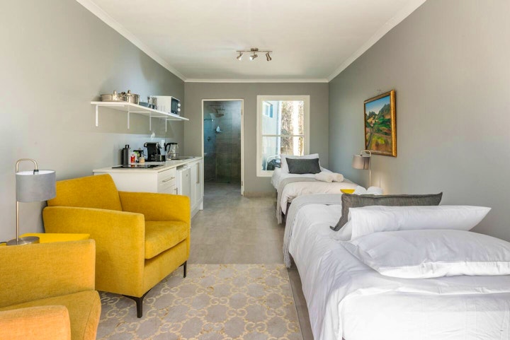 Cape Town Accommodation at Morningside Apartment 6A | Viya