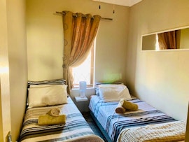 North Coast Accommodation at 33 The Bridge | Viya