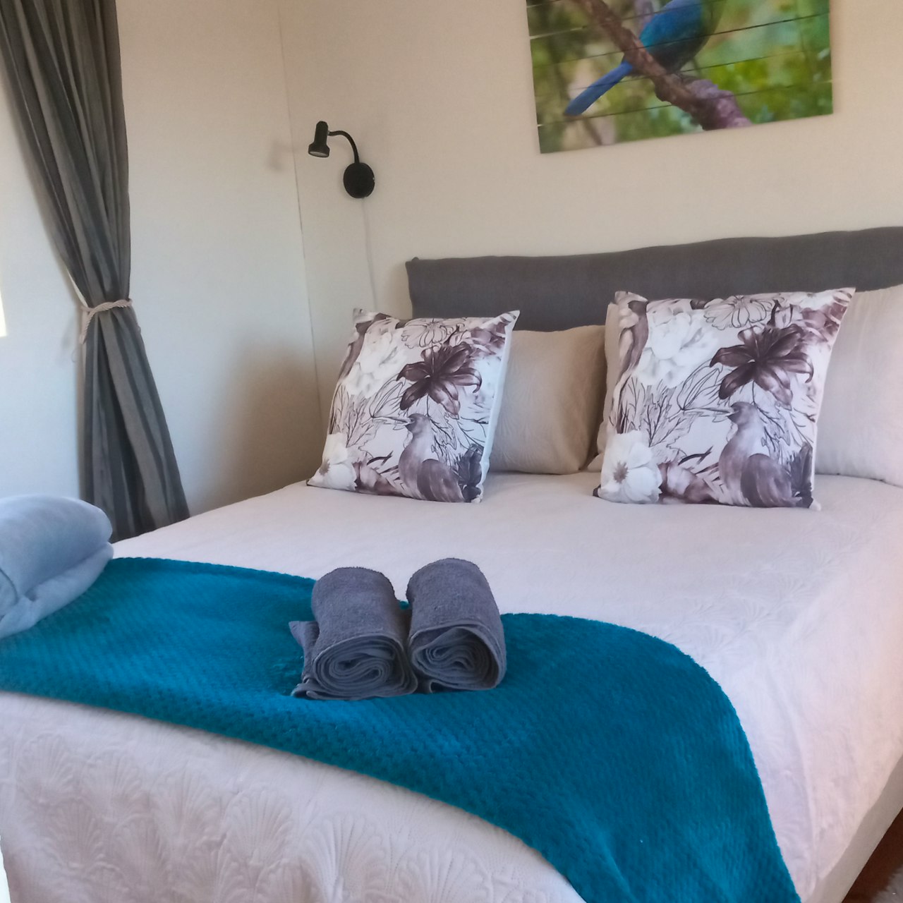 Jeffreys Bay Accommodation at  | Viya