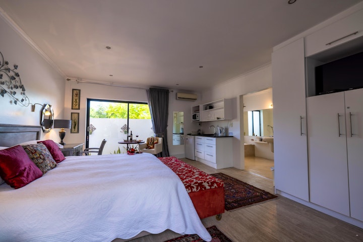 Cape Town Accommodation at Cape Pillars Boutique Guesthouse | Viya