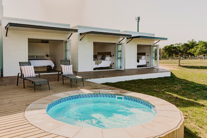 Cape Winelands Accommodation at Back 9 Guest House | Viya
