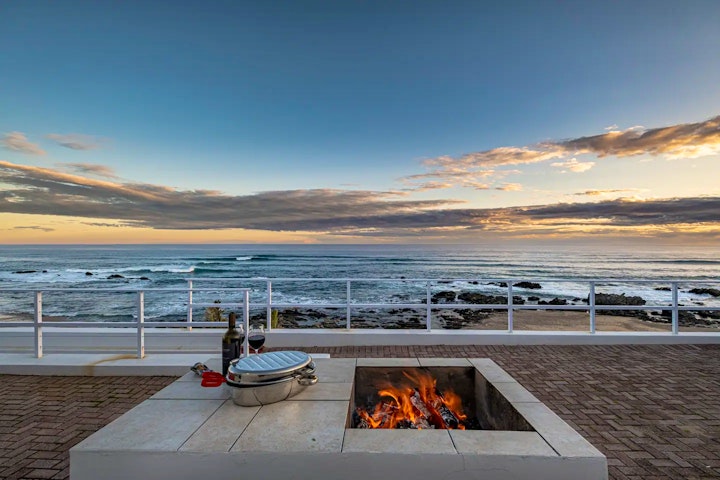 Eastern Cape Accommodation at The Whacky Whale | Viya