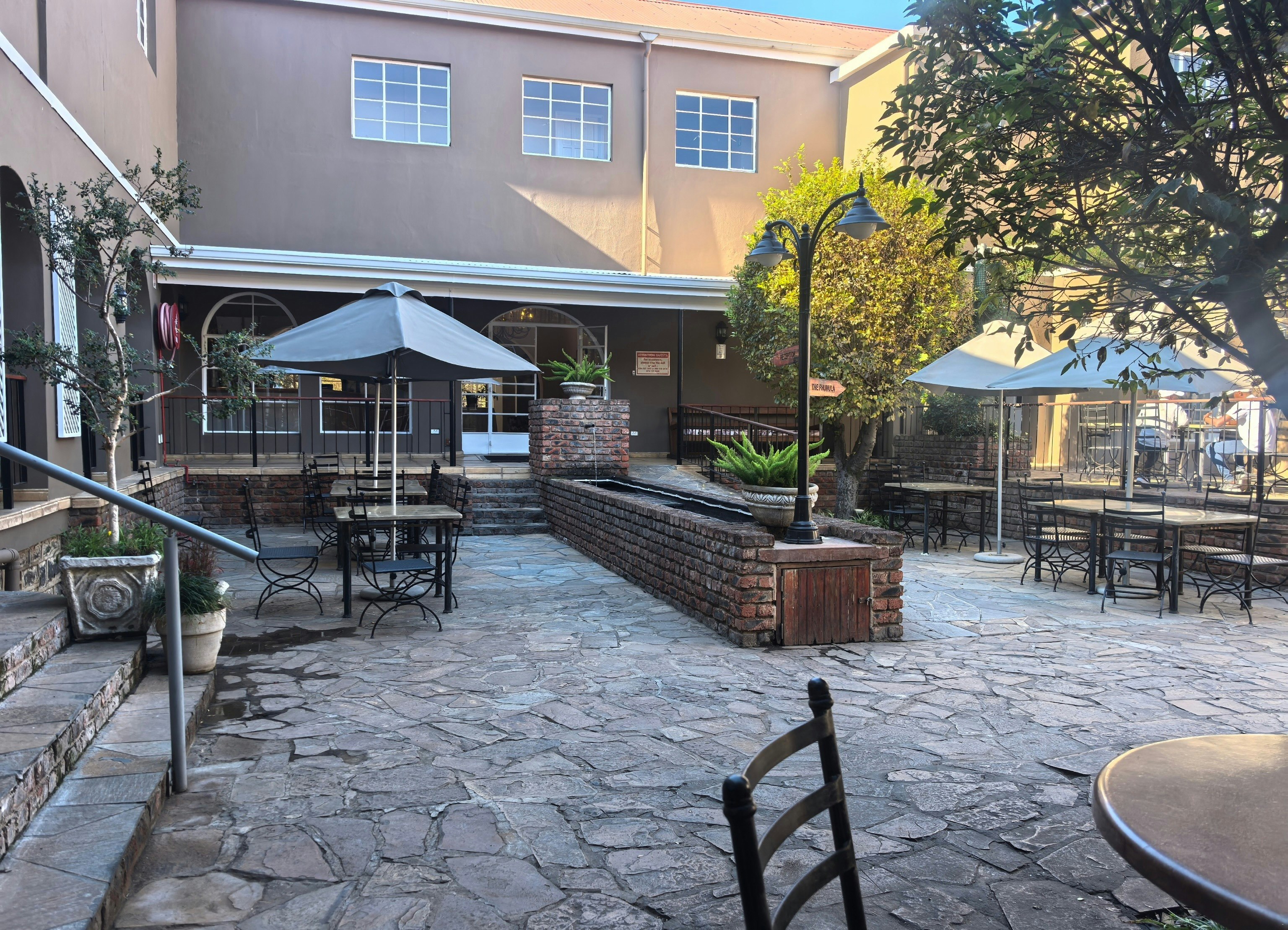 Nolangeni Hotel image no 3 of 5