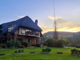 Drakensberg Accommodation at The Bend Country House | Viya