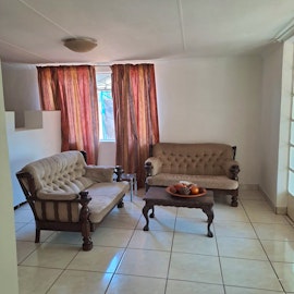 Benoni Accommodation at Dolly Cottage | Viya