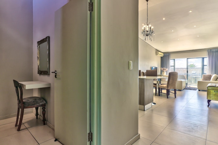 Cape Town Accommodation at 113 On Heritage Square | Viya