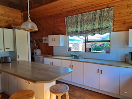 Jeffreys Bay Accommodation at Maple Heaven | Viya