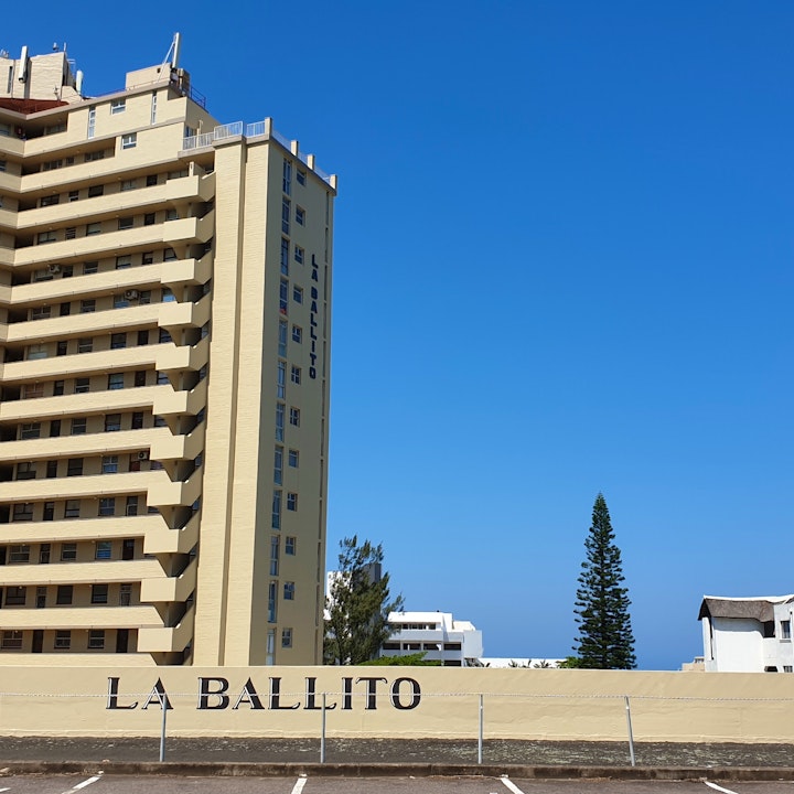 North Coast Accommodation at La Ballito 902 | Viya