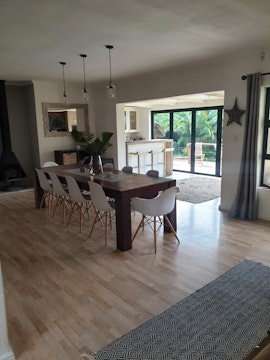 Northern Suburbs Accommodation at Family Home in the Winelands | Viya