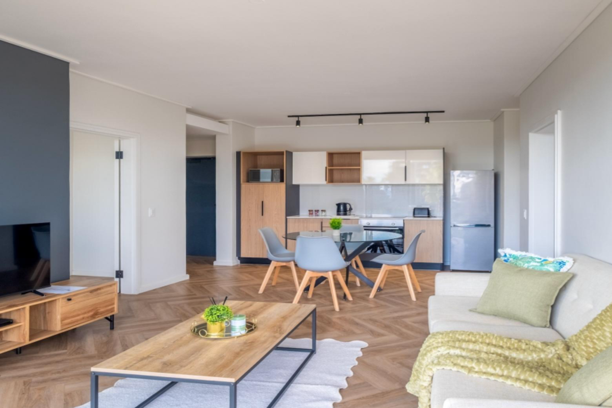 2 Bed Apartment – On Park Unit 315 image no 10 of 29