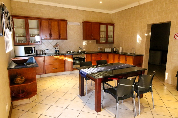 Panorama Route Accommodation at Waterval Self-catering Holiday Home | Viya