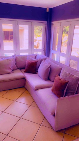 Boksburg Accommodation at OR Tambo Airport Mansion | Viya