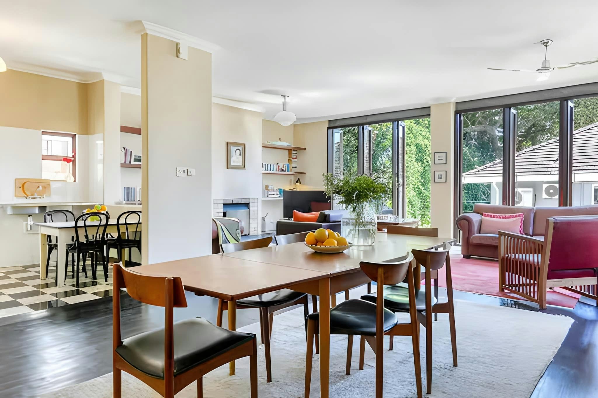 Hastings House image no 7 of 27