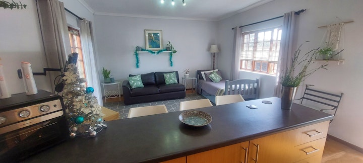 Eastern Cape Accommodation at Grey-door Cottage | Viya