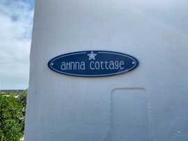 Struisbaai Accommodation at Ahnna's Cottage Langezandt | Viya