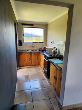 West Rand Accommodation at Sunshine Country Cottage | Viya