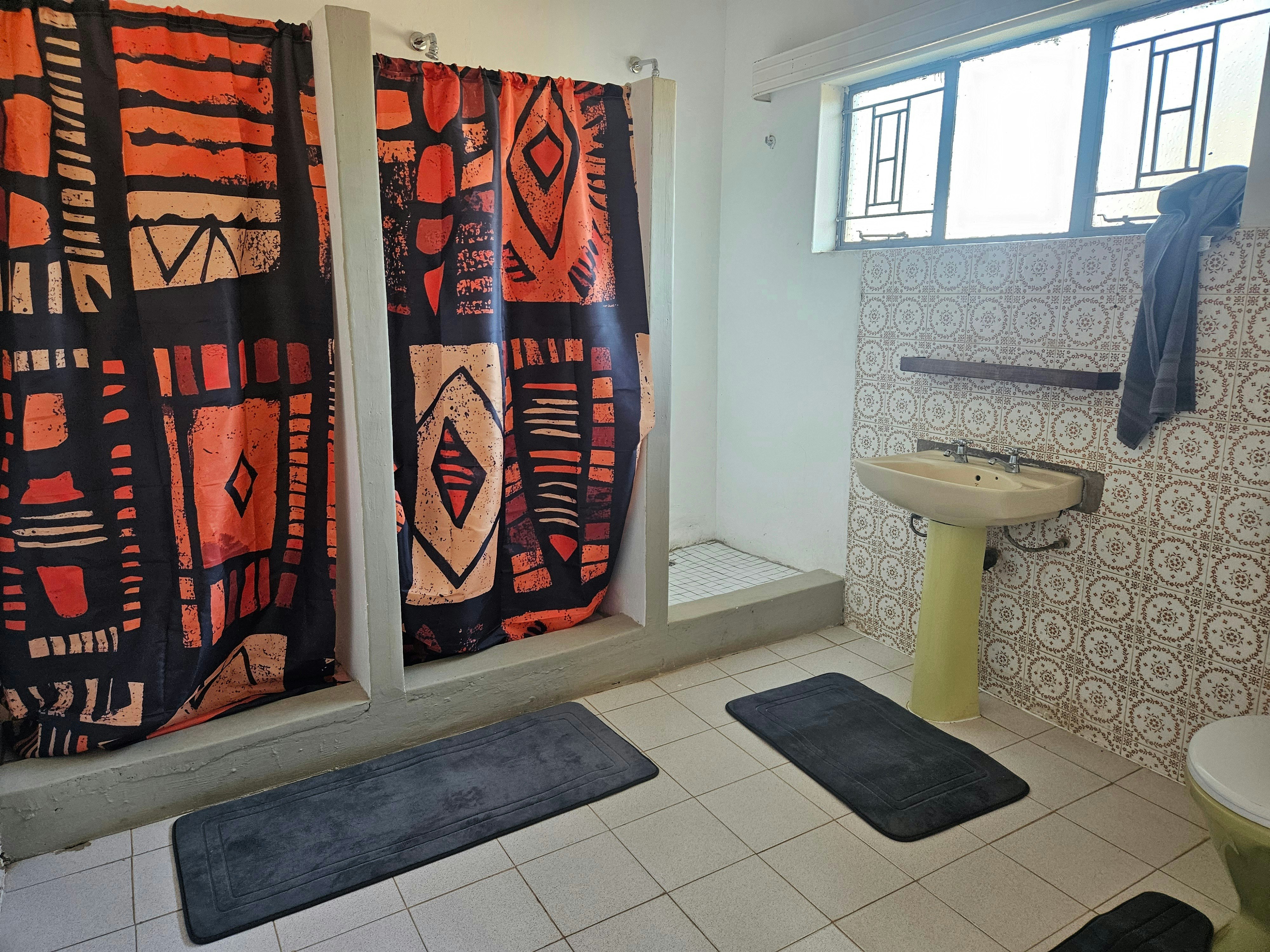 Tambuki Backpackers & Self-catering - Dinokeng image no 4 of 15