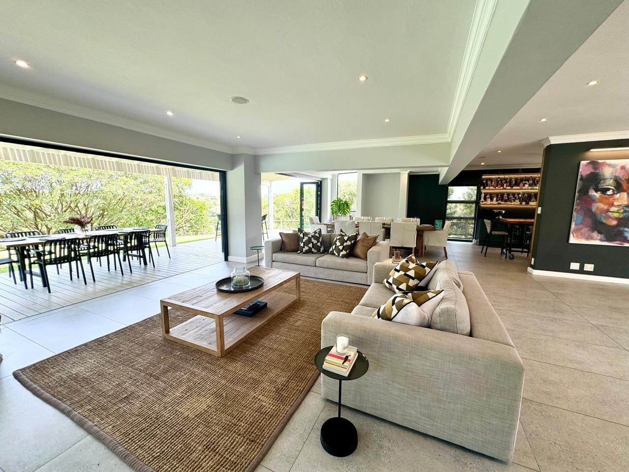 Cussonia Way Paradise HL1463: image no 8 of 37