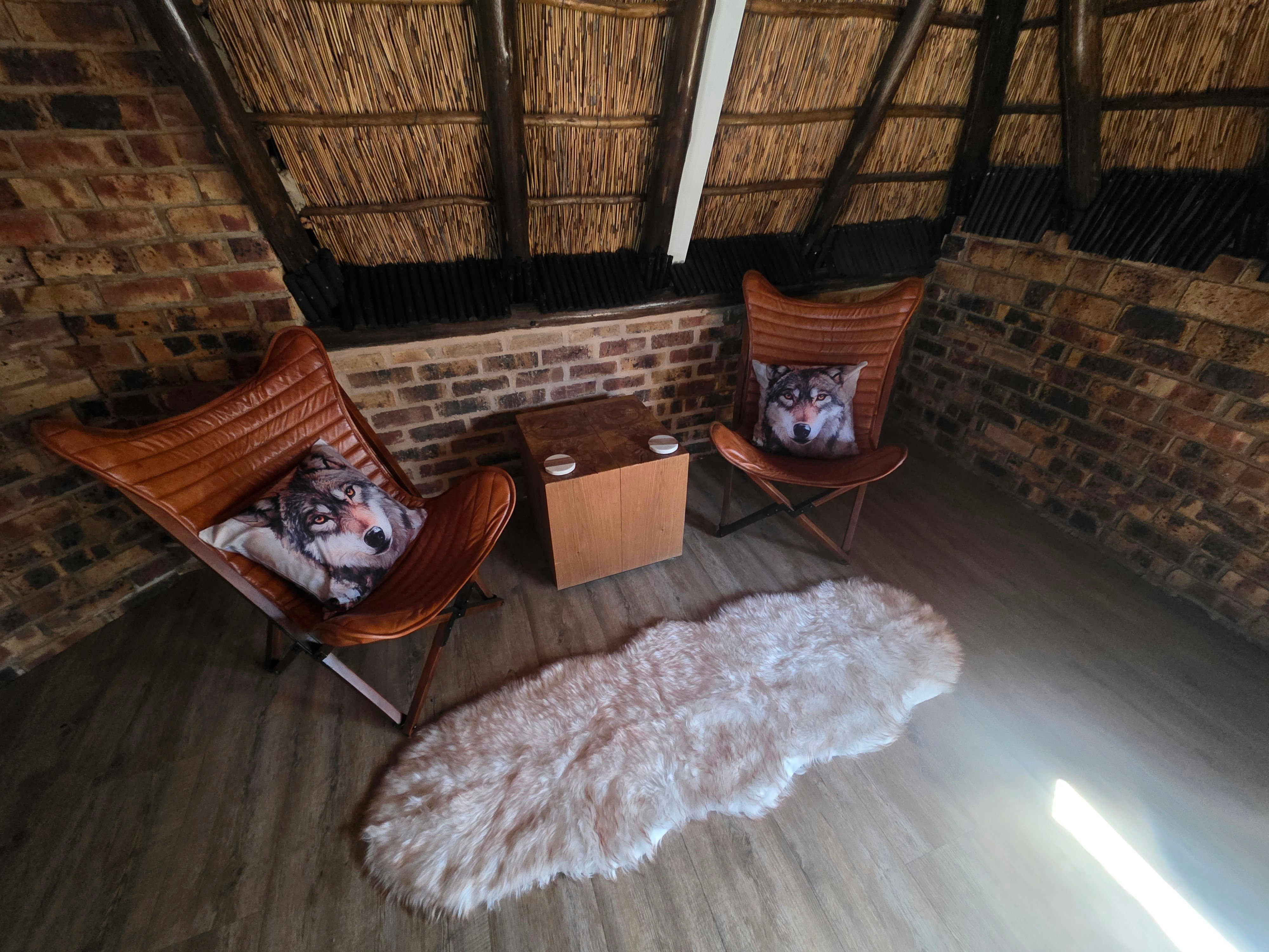 Lux Fur Cabin image no 56 of 60