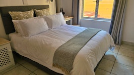 Ballito Accommodation at Chaka's Rock Beach Chalet 50 | Viya