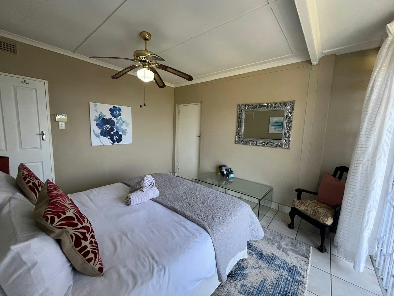Serene Seaview Stays image no 13 of 28
