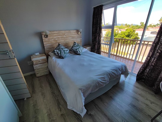 Bloubergstrand Accommodation at  | Viya