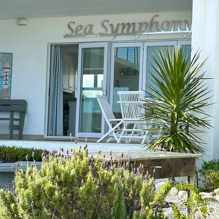 Western Cape Accommodation at Sea Symphony | Viya