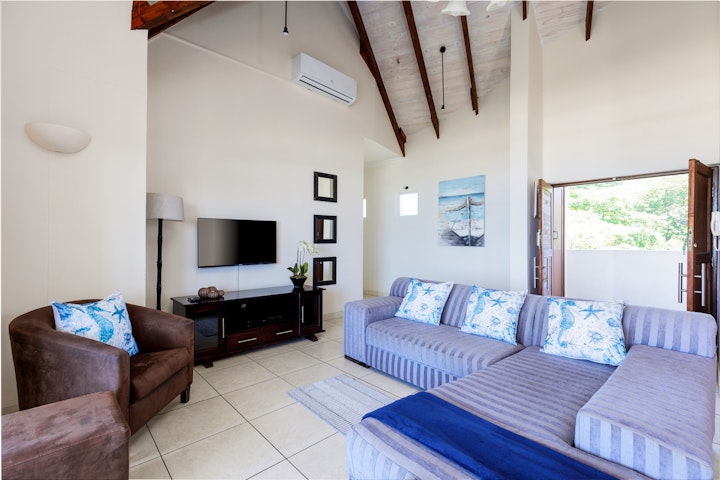 KwaZulu-Natal Accommodation at Colonial Sands 406 | Viya